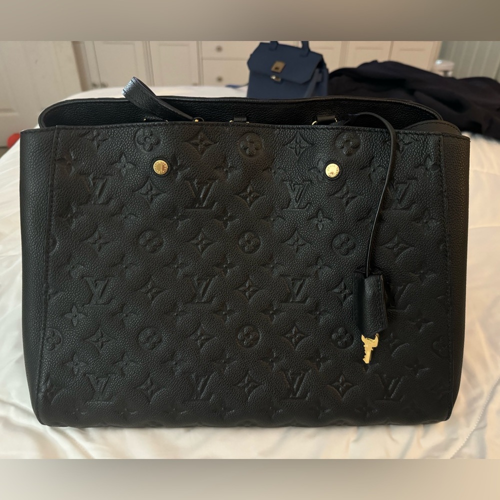 Louis Vuitton
LV Monogram Montaigne GM, EUC.